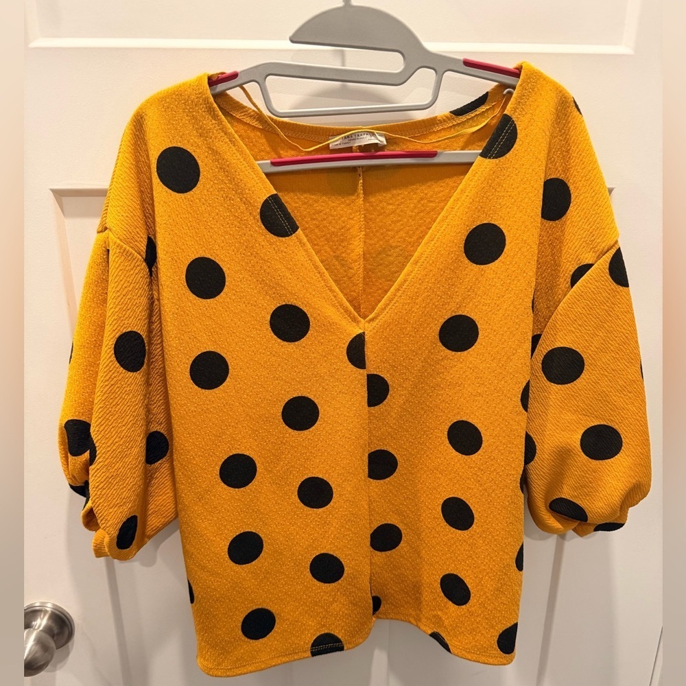 ZARA Trafaluc Mustard Yellow Polka Dot V Neck Blouse small